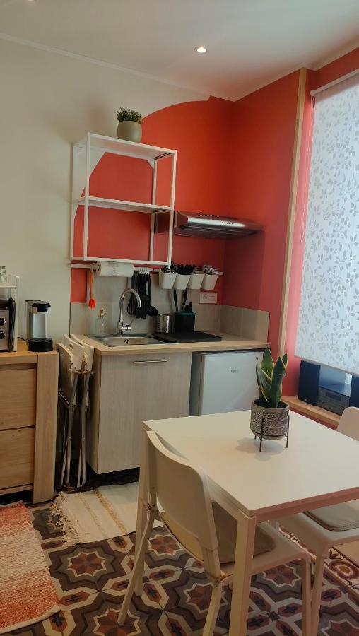 Studio Renove Maison De Village Du Luberon Villelaure Екстер'єр фото